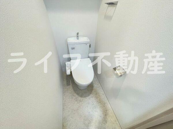 画像12:シンプルで使いやすいトイレです