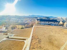 神奈川県綾瀬市小園