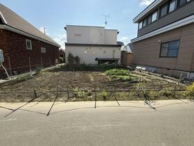 北海道帯広市西六条南３３丁目