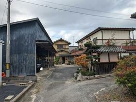 滋賀県野洲市比留田