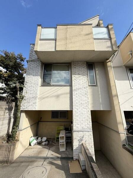 detached 東京都目黒区南２丁目

地図を見る