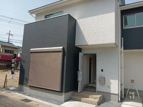 京都府京都市山科区西野楳本町