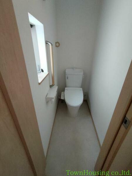 トイレ：2階にあるトイレ
