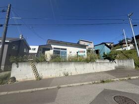 北海道札幌市豊平区西岡二条１１丁目
