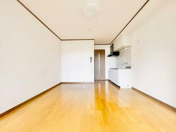 detached 東京都福生市南田園１丁目

地図を見る