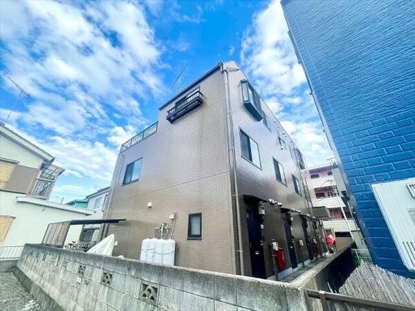 detached 東京都福生市南田園１丁目

地図を見る