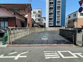 福岡県北九州市小倉北区東篠崎１丁目