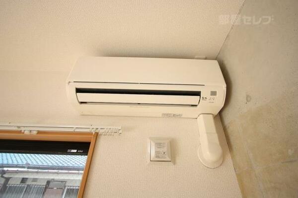 画像12:居室にエアコンがついています。