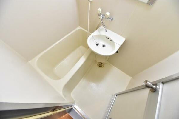画像5:バストイレ別の独立設計で疲れを癒してください♪