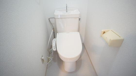 画像6:シャワー付きトイレ