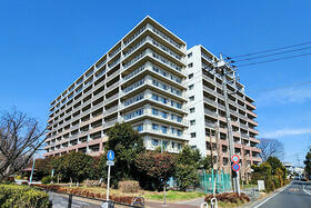 ブリリアエルシオ萩山［Ｂｒｉｌｌｉａ　Ｌ−Ｓｉｏ萩山］