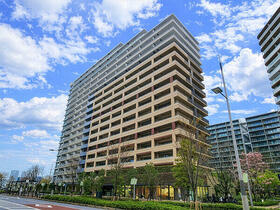 ＨＡＲＵＭＩ　ＦＬＡＧ　ＳＵＮ　ＶＩＬＬＥＧＥ　Ｆ棟