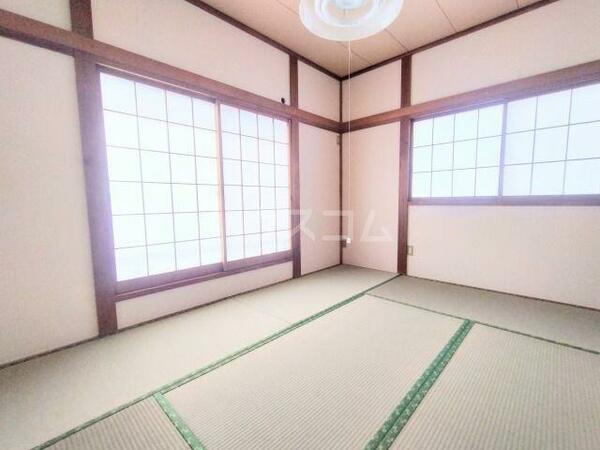 detached 埼玉県北本市西高尾２丁目

地図を見る