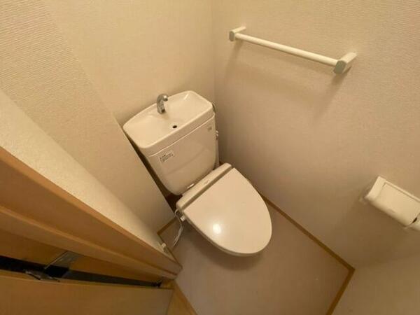 画像12:トイレが安心できる場所という人も多いですよね。
