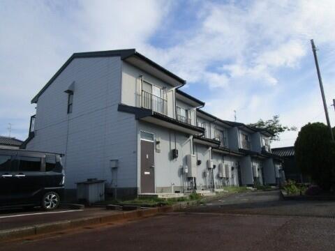 新潟県新潟市中央区山二ツ３丁目(賃貸テラスハウス2LDK・--・66.24㎡)の写真 その2