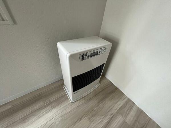 画像12:エアコンが設置してありますので、寒暖対策もばっちり。