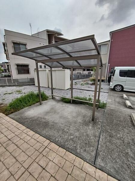 detached 埼玉県鶴ヶ島市大字上広谷
地図を見る