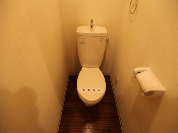 画像6:温水洗浄暖房便座取り付け可トイレ