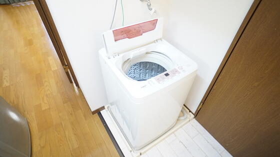 画像11:洗濯機置き場