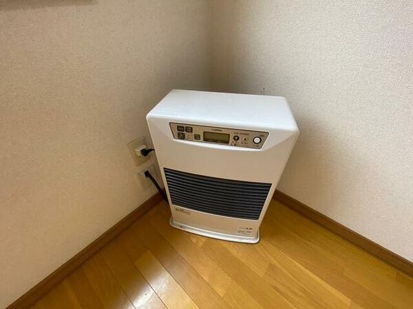 画像13:灯油暖房です。札幌の寒い冬もこれで大丈夫！