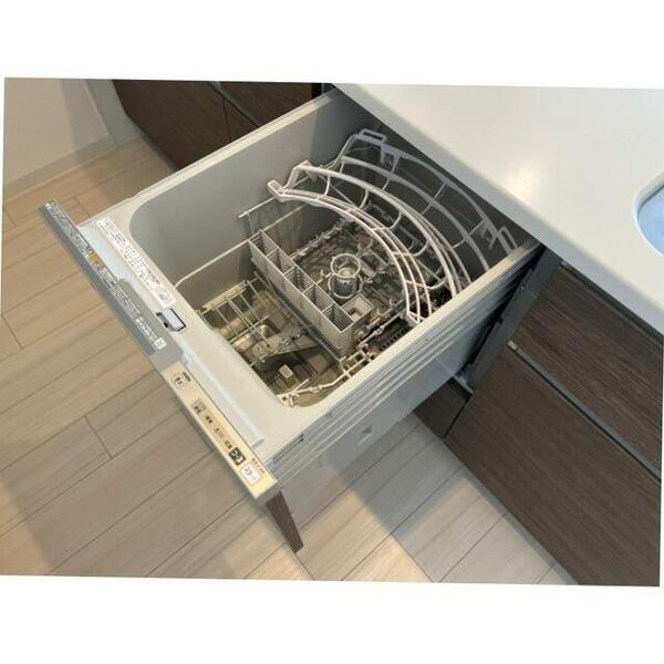 画像16:食器洗浄乾燥機付きのシステムキッチンです！