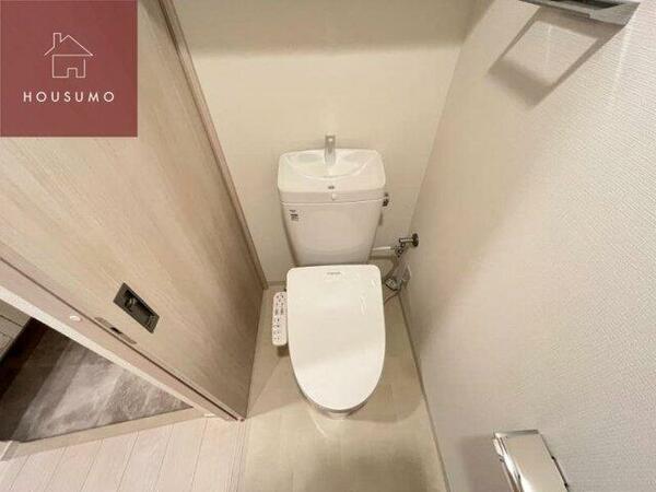 画像7:トイレも気になるポイント 同施工会社・同型モデルの室内です。（参考写真・イメージ写真）
