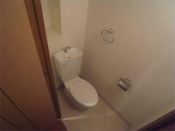 画像6:温水洗浄暖房便座取り付け可トイイレ