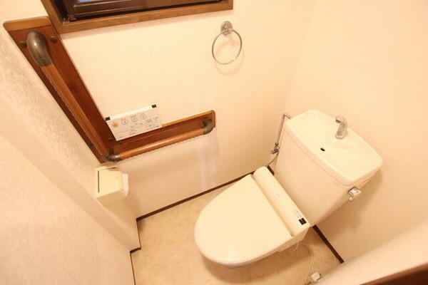 画像12:◆温水洗浄機能付きトイレ◆