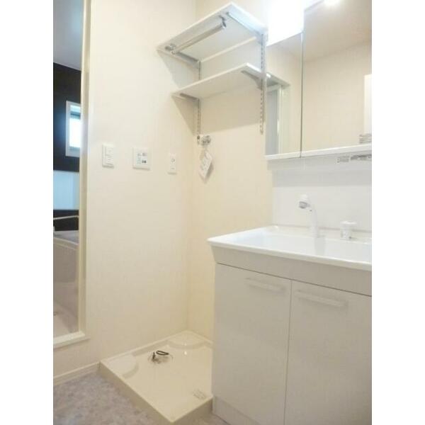 apartment 福島県相馬郡新地町駒ケ嶺
地図を見る