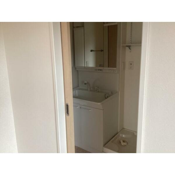 apartment 宮城県仙台市宮城野区榴岡３丁目４－１ アゼリアヒルズ１１Ｆ