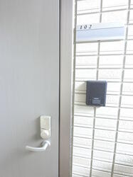 画像12:カードキーは防犯性が高く、施錠・開錠がスムーズ
