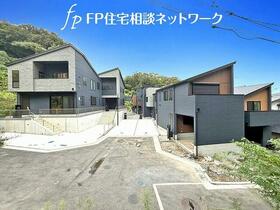 神奈川県横浜市栄区笠間４丁目