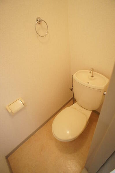 画像12:バストイレ別なので毎日快適にお過ごしいただけます♪