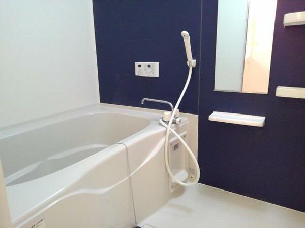 画像3:浴室