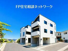 神奈川県横浜市金沢区富岡東１丁目