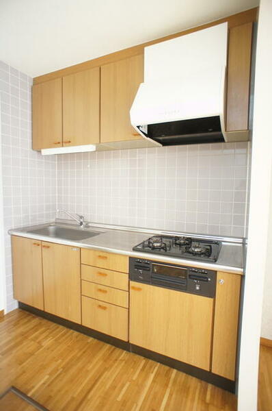 画像12:上下収納豊富・調理スペースあり！使い勝手の良いキッチンです♪
