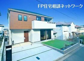 神奈川県横浜市金沢区六浦南３丁目