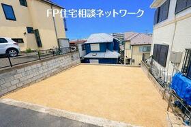 神奈川県横浜市旭区中尾１丁目