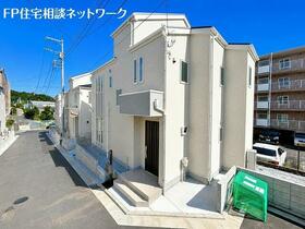 神奈川県横浜市港北区鳥山町