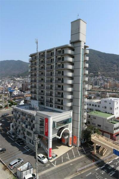 画像2:小倉北区高坊に建つ高層マンション