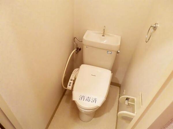 画像6:温水洗浄便座つきトイレで快適な毎日