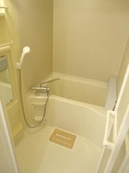 画像5:浴室（サーモ水栓）