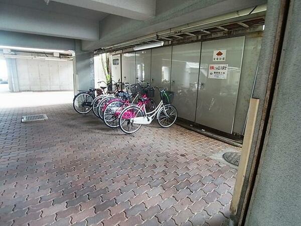 画像16:駐輪・バイク置き場ございます。