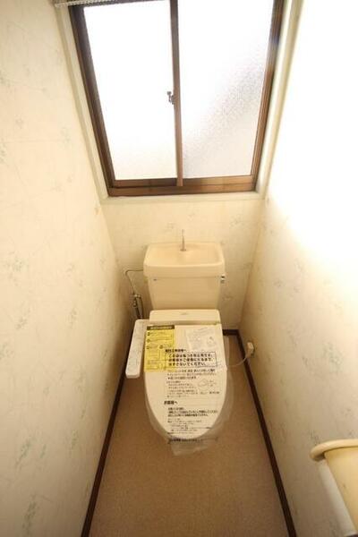 画像8:キレイに清掃されたトイレは清潔感がり気分もよくなります。