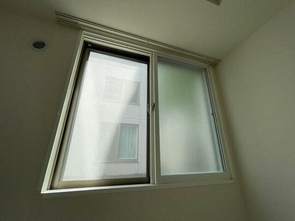 画像10:窓が沢山あると日がたっぷり入って気持ち良いですよね！
