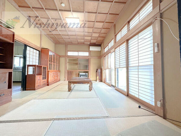 detached 山形県米沢市大字川井

地図を見る