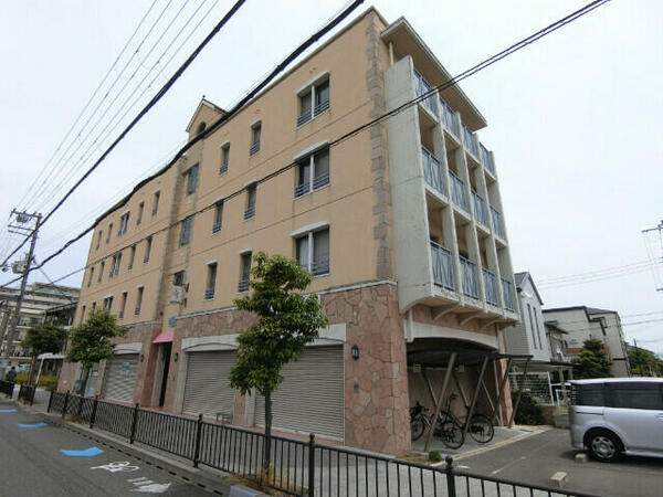 プラッツ｜大阪府茨木市並木町(賃貸マンション3LDK・3階・73.08㎡)の写真 その1