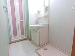 画像10:温水洗浄暖房便座のトイレ