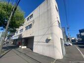 札幌市白石区菊水七条４丁目 3階建 築37年のイメージ