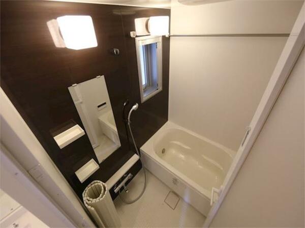 画像4:バスルーム　追い焚き　オートバス　浴室暖房乾燥機